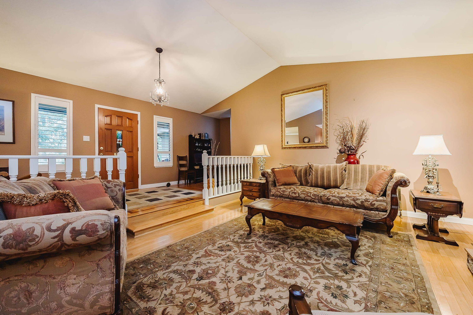 Listing Image 20