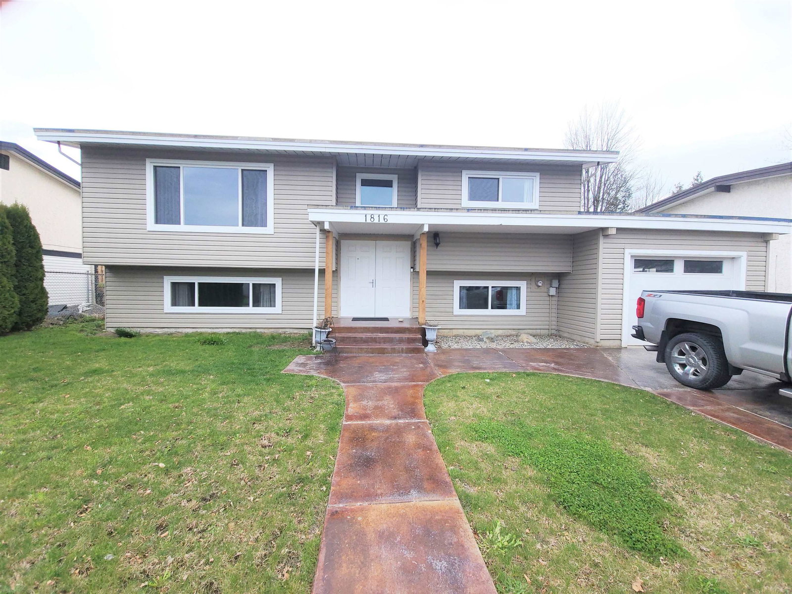 Listing Image 1