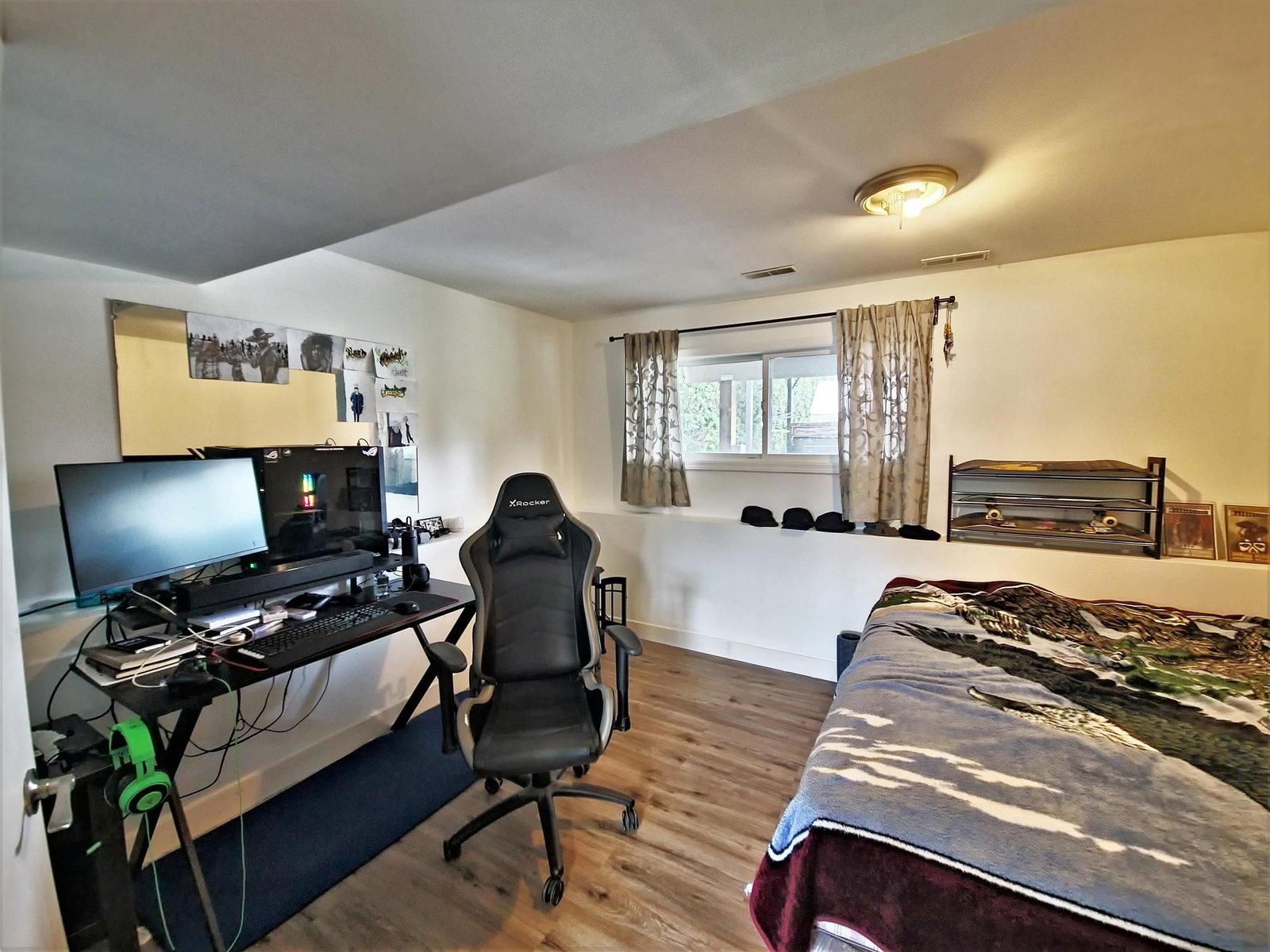 Listing Image 19
