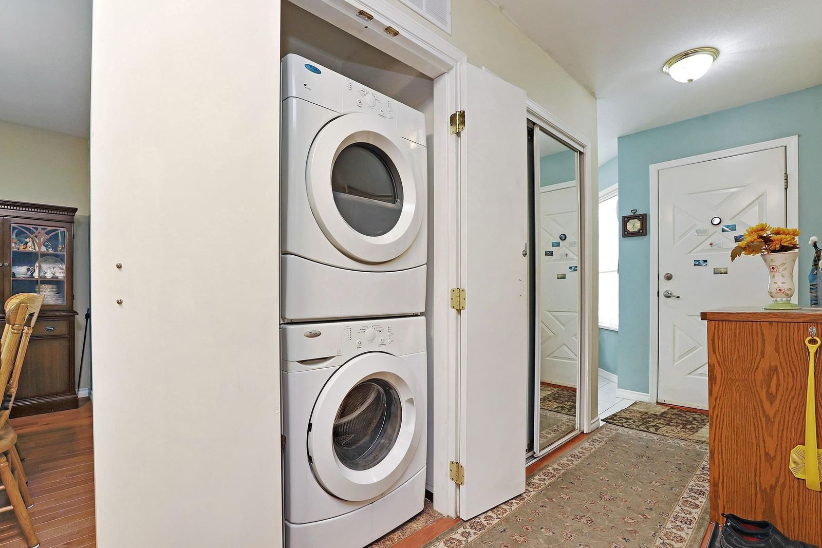 Listing Image 15