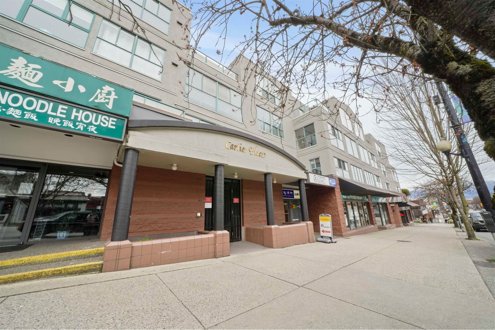 Listing Image 22