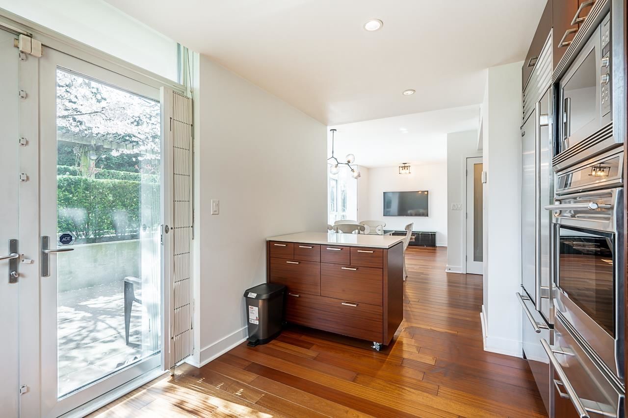 Listing Image 17