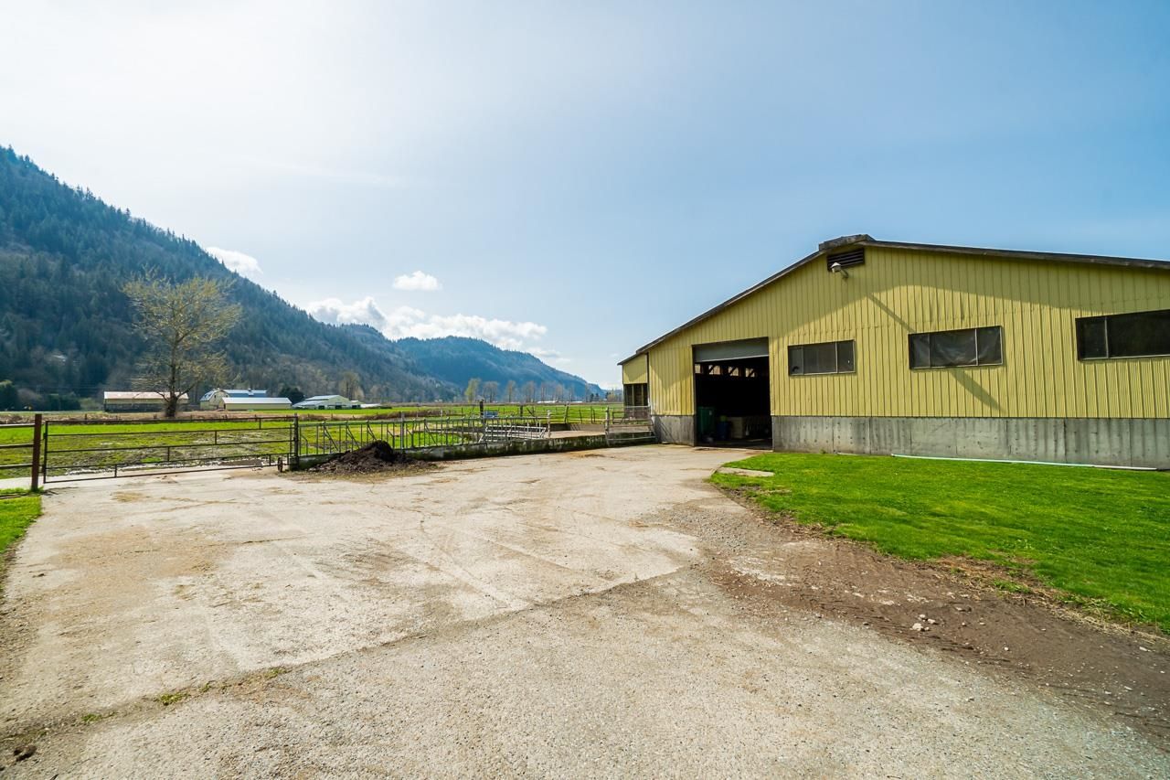 Listing Image 24
