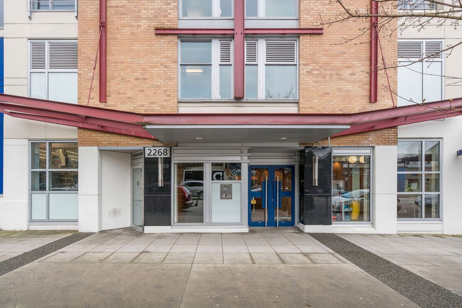 Listing Image 22