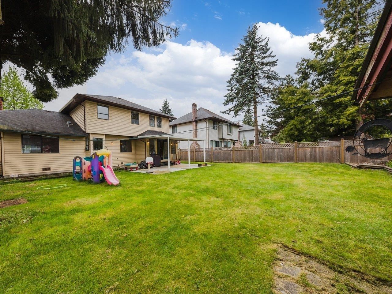 Listing Image 18