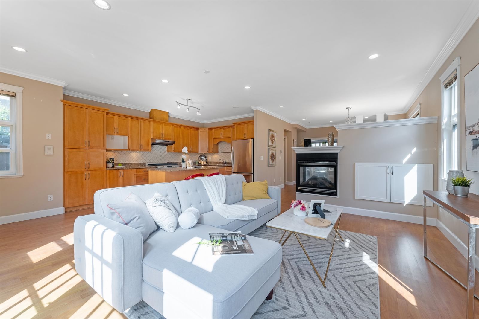 Listing Image 13
