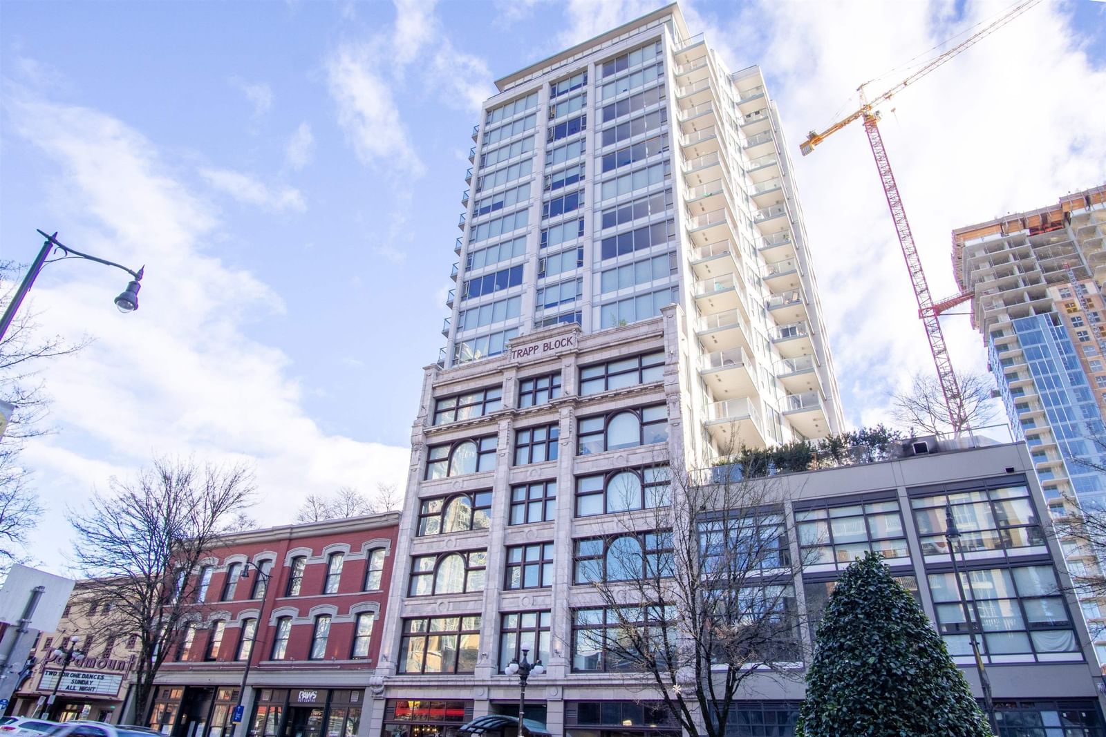 Listing Image 12