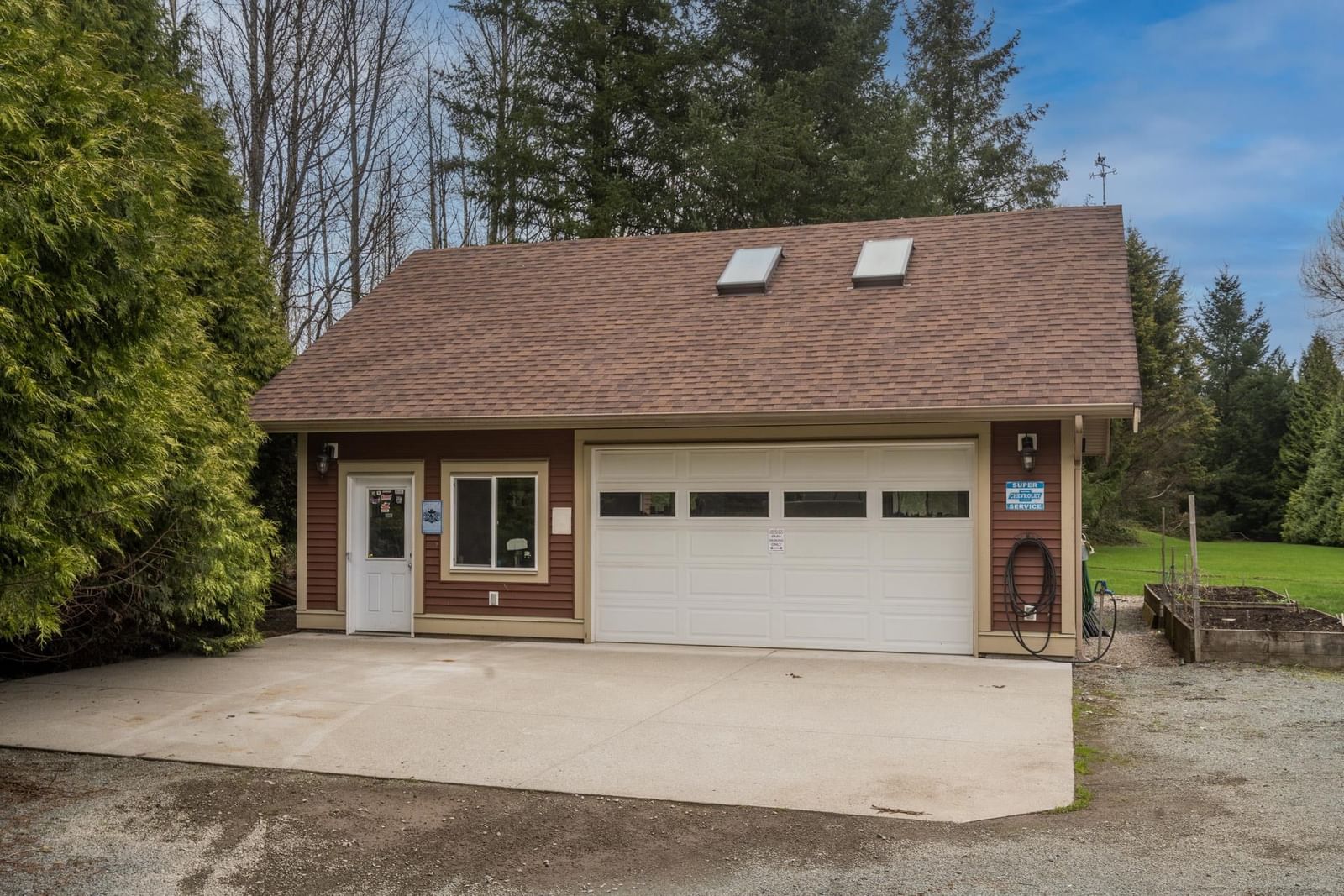 Listing Image 28