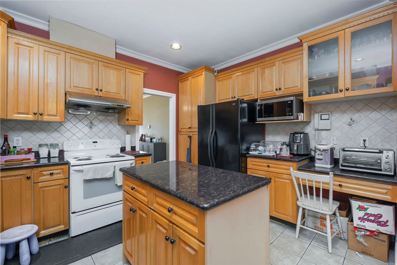 Listing Image 12