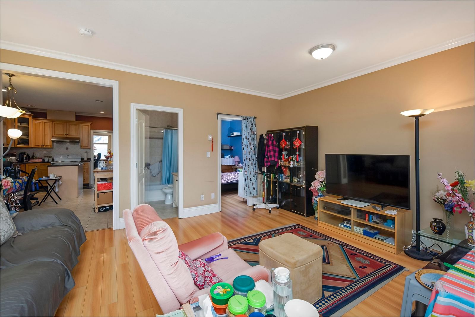 Listing Image 16