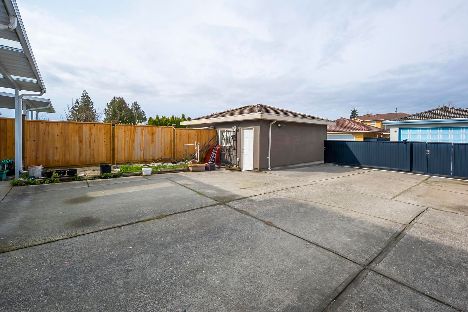 Listing Image 29