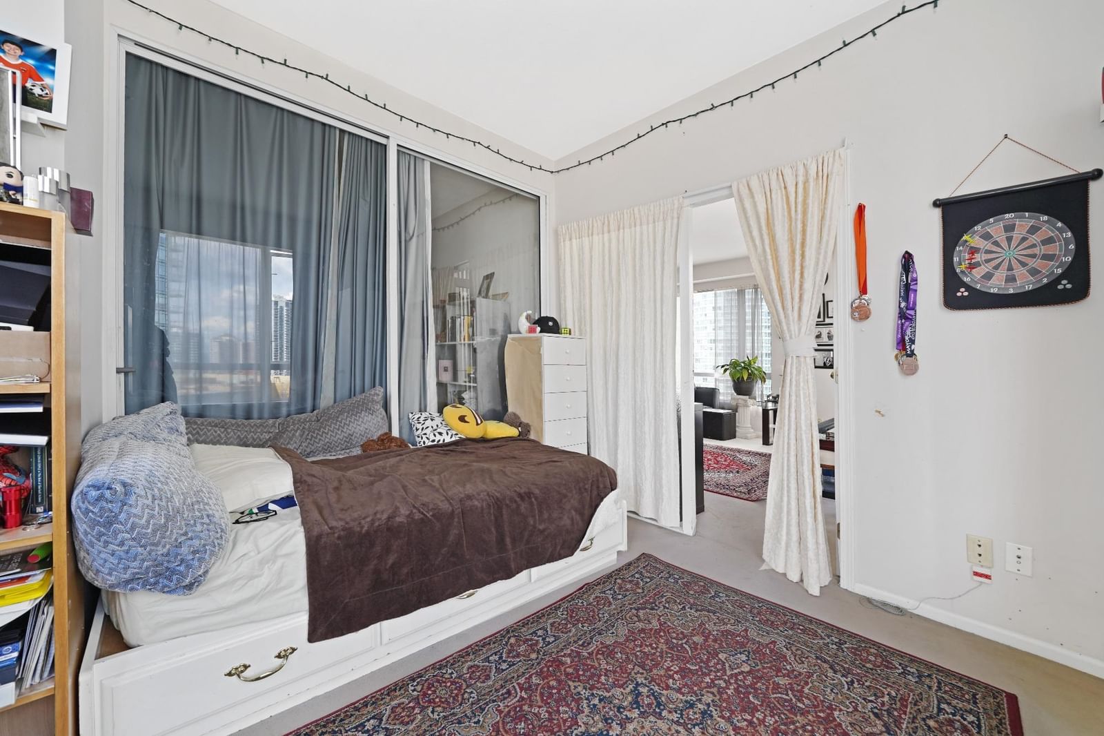 Listing Image 13