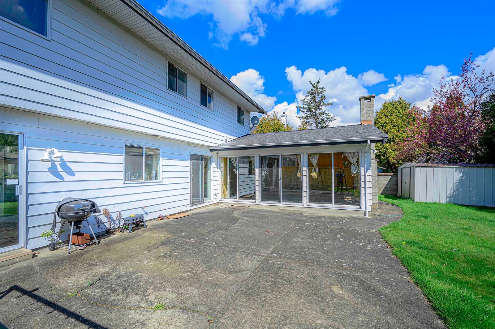 Listing Image 18
