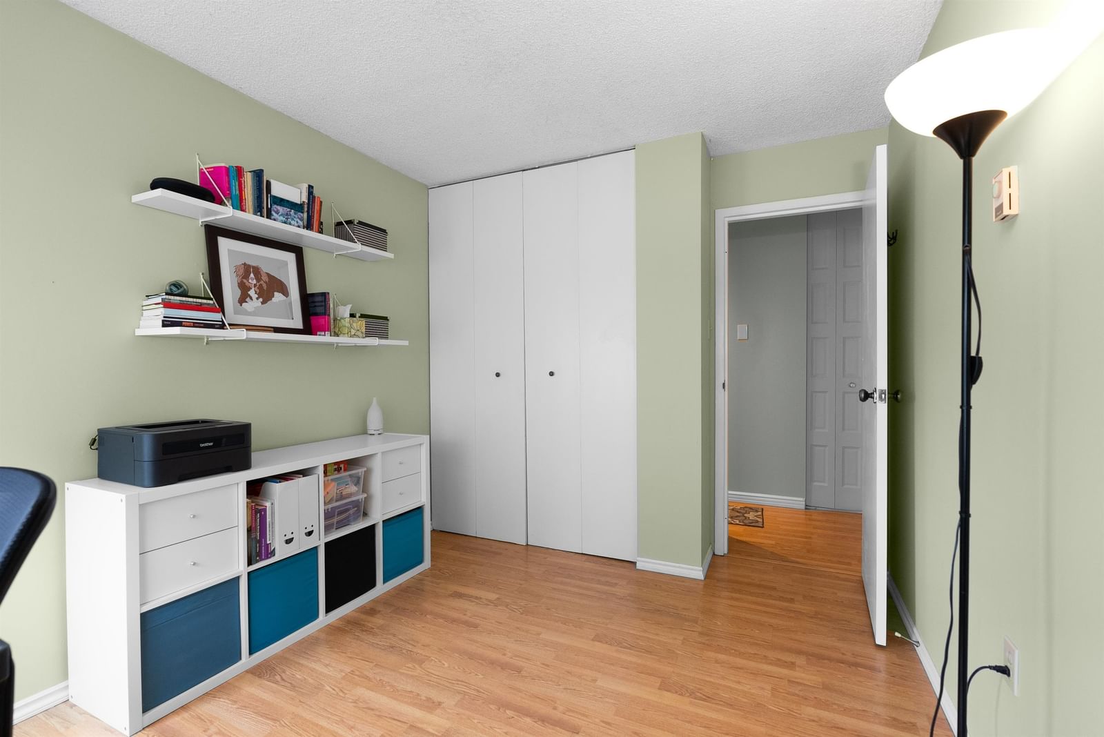 Listing Image 14
