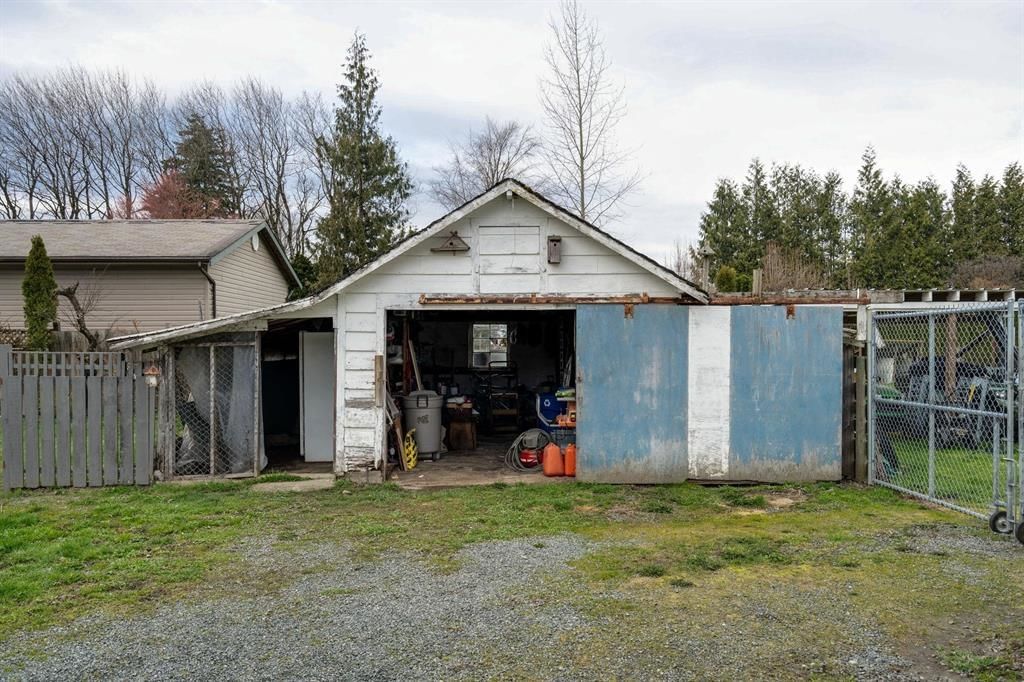 Listing Image 8