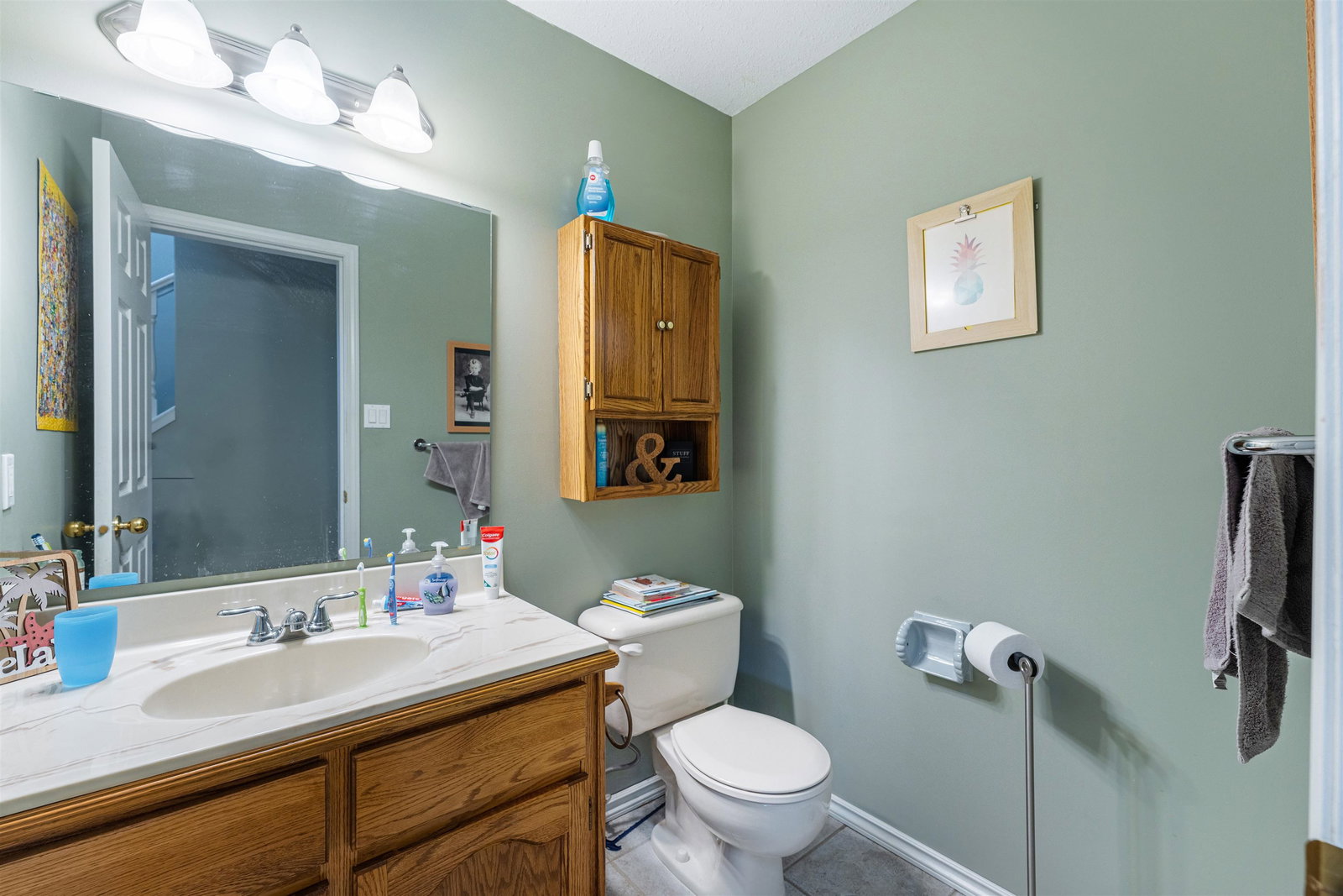 Listing Image 16