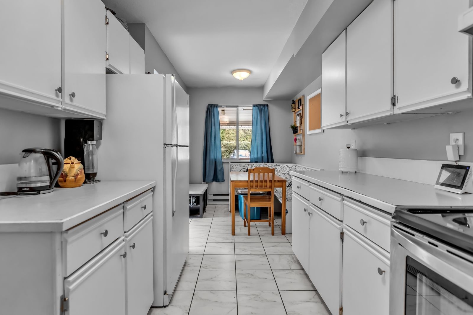 Listing Image 12