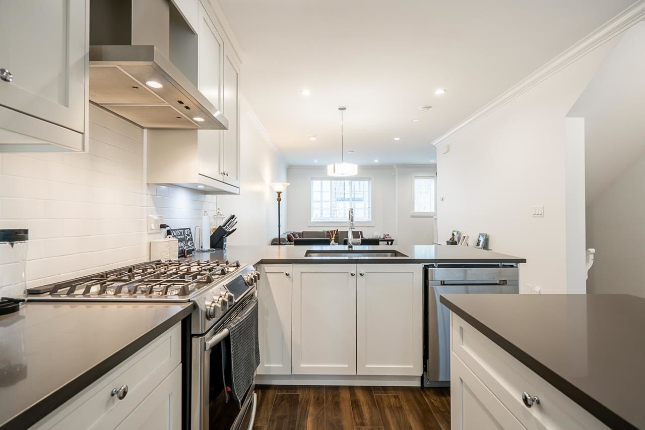 Listing Image 19