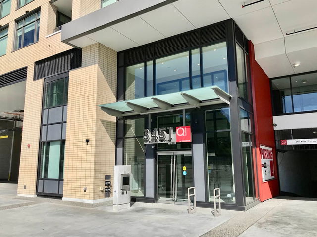 711 - 3451 Sawmill Crescent