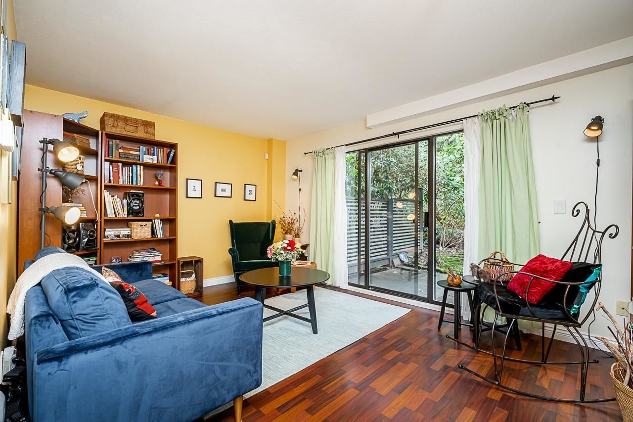 Listing Image 11