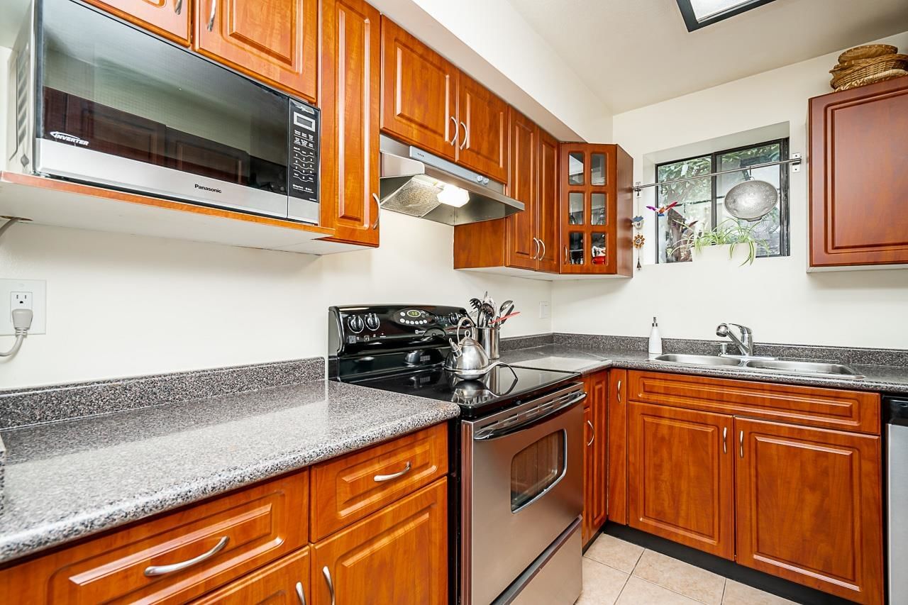 Listing Image 19