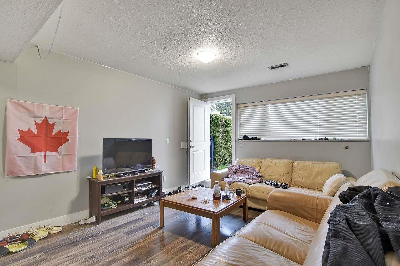 Listing Image 23