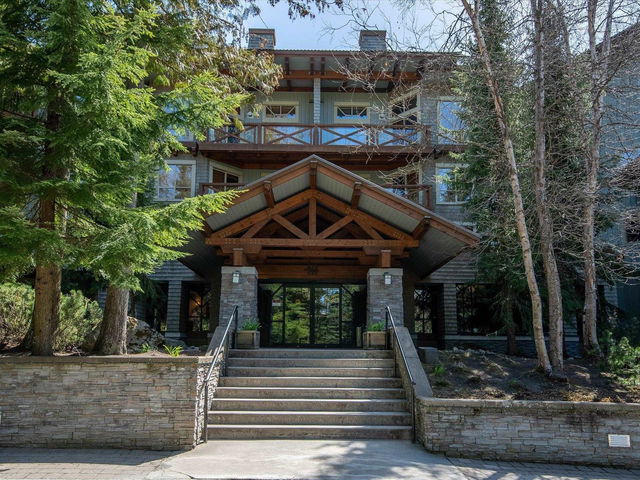 211G3 - 4653 Blackcomb Way