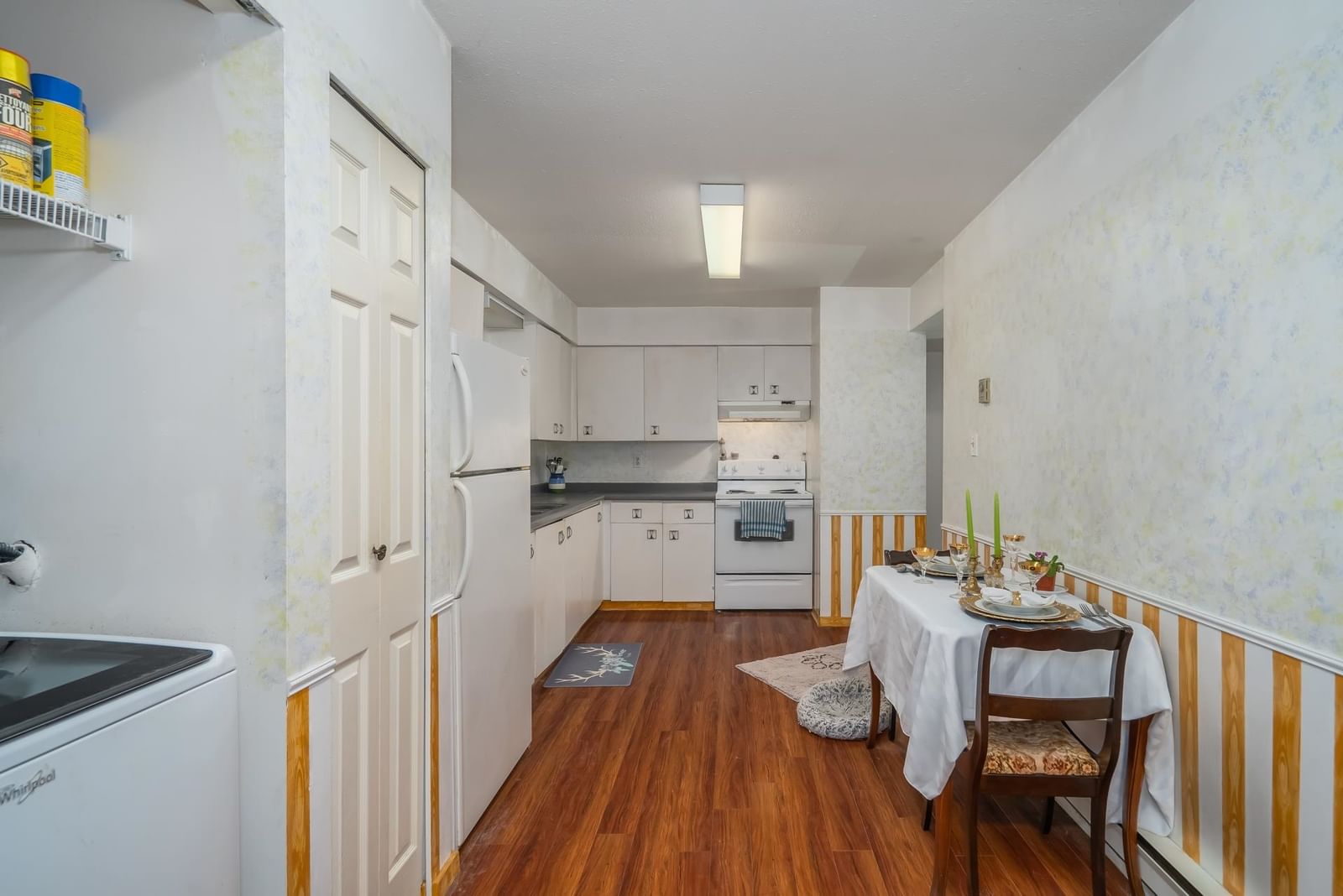 Listing Image 10