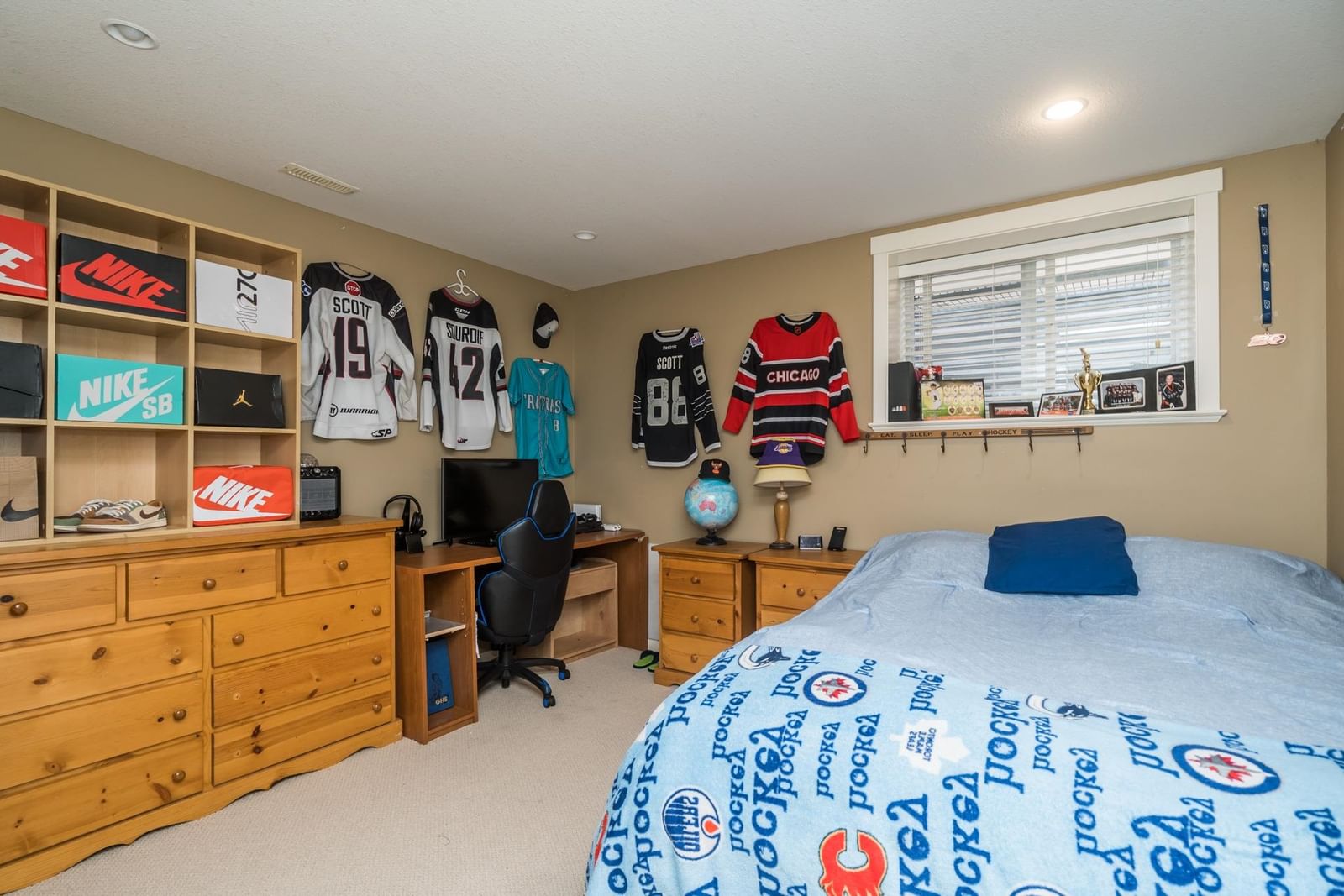Listing Image 35
