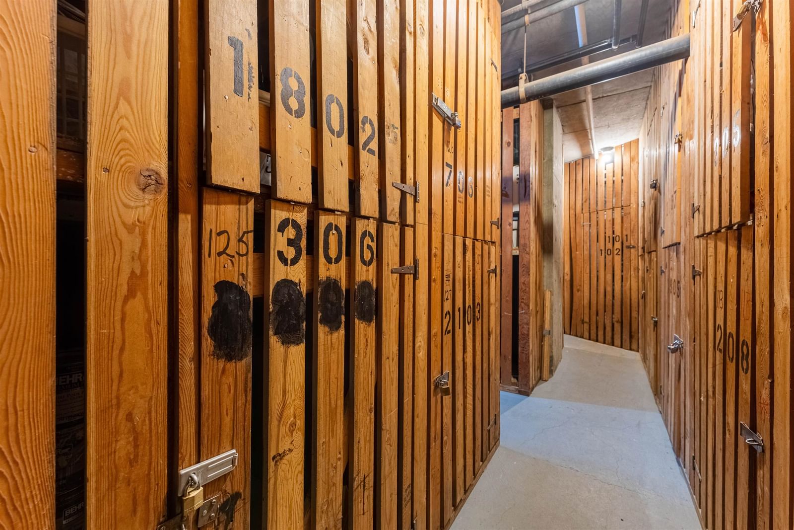 Listing Image 13