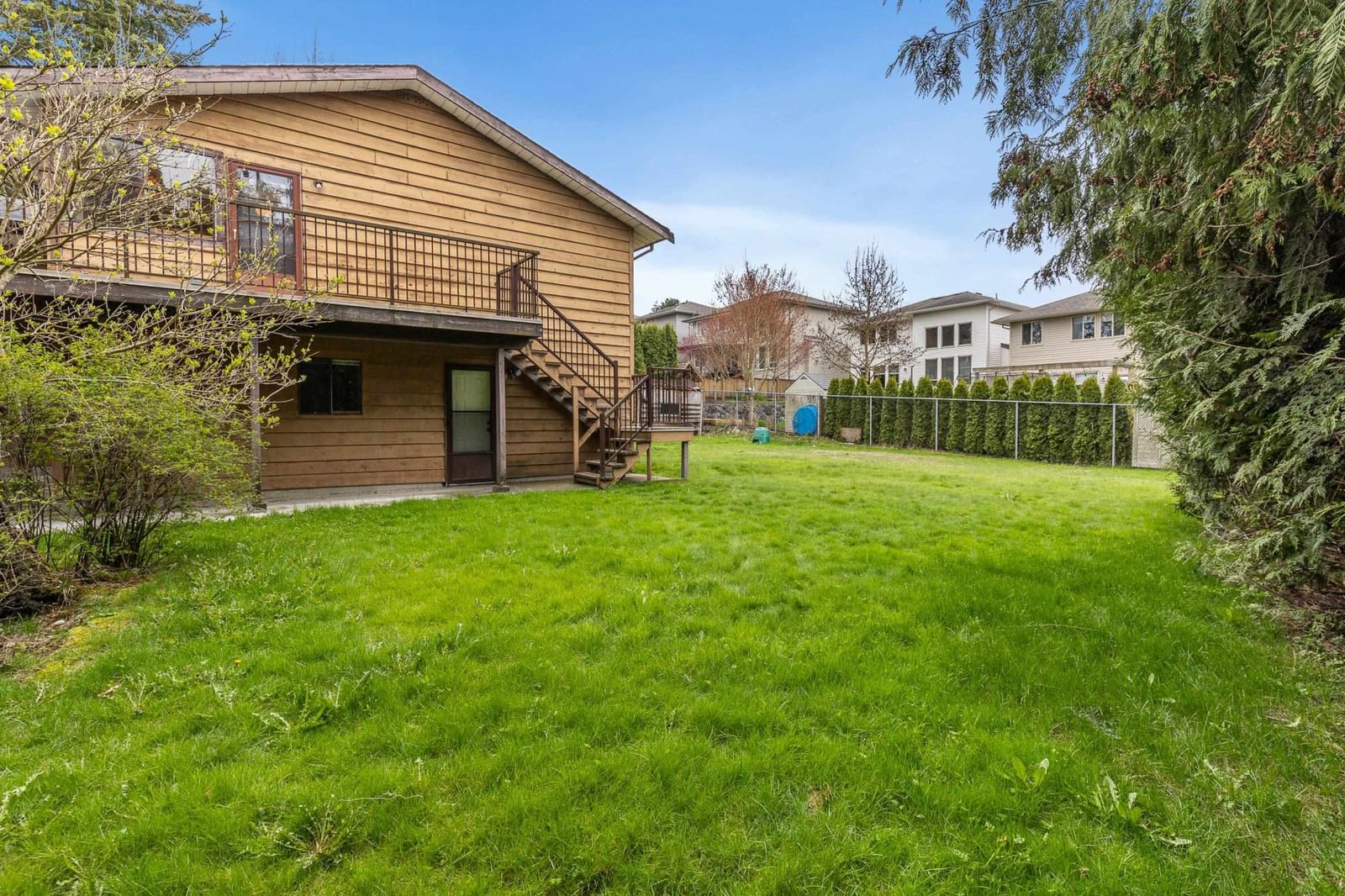 Listing Image 8