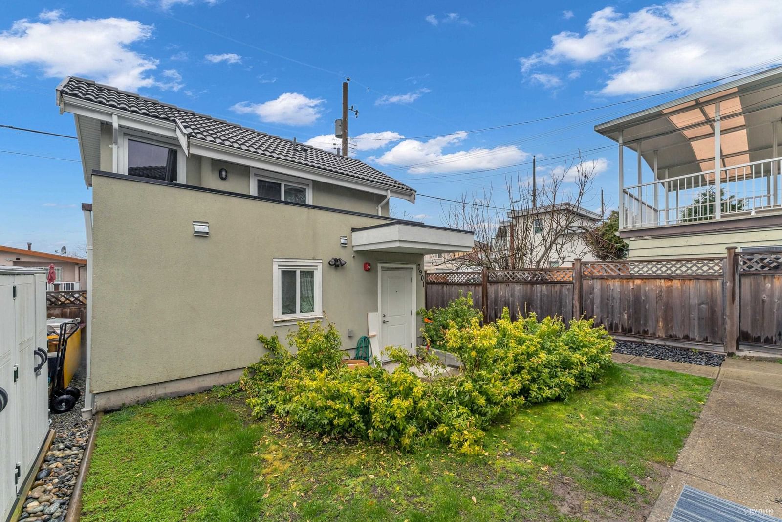 Listing Image 17