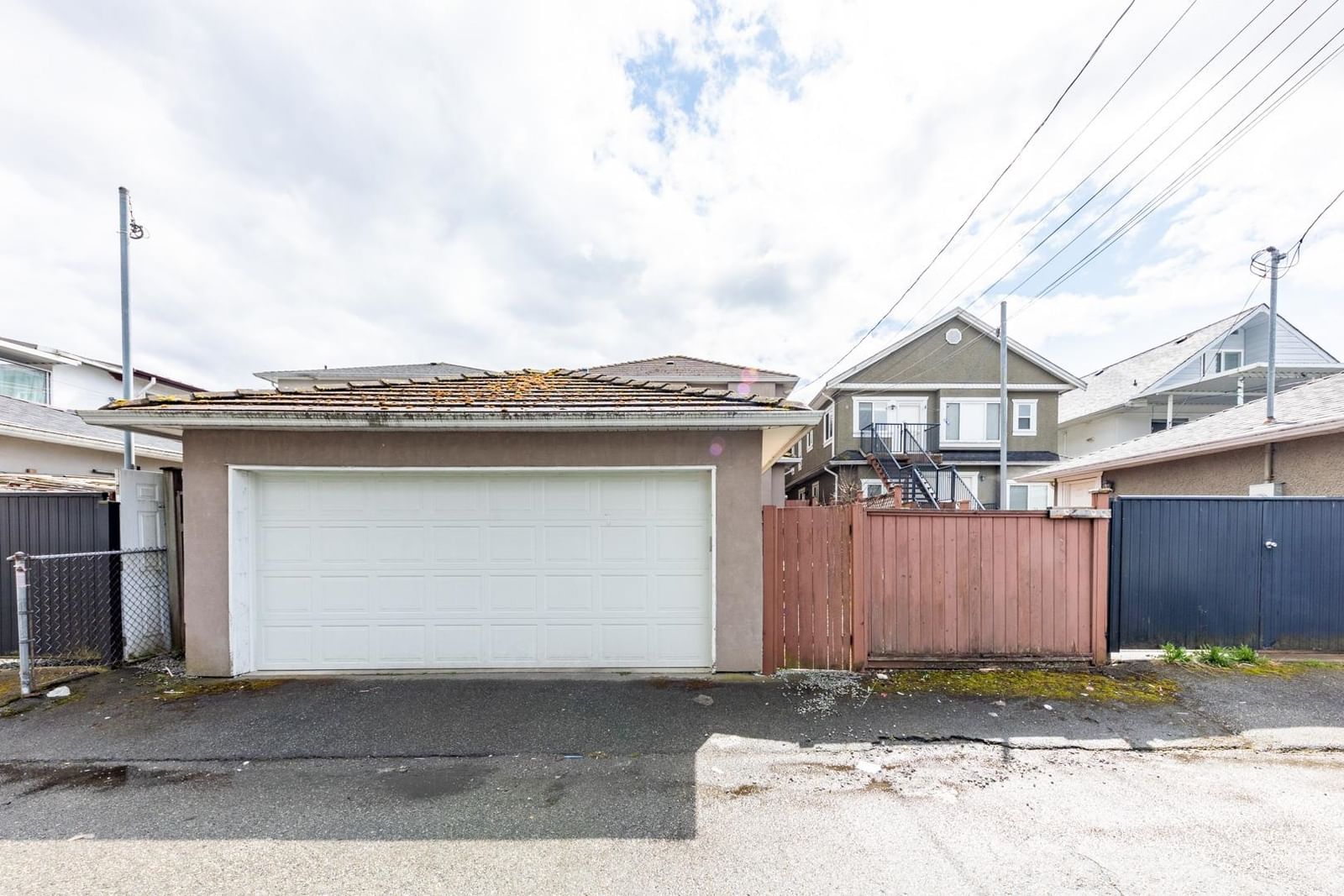 Listing Image 32