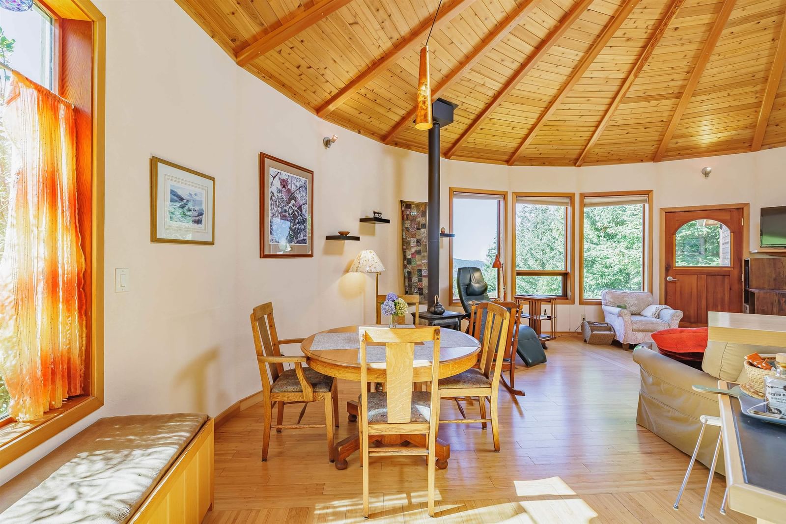 Listing Image 13