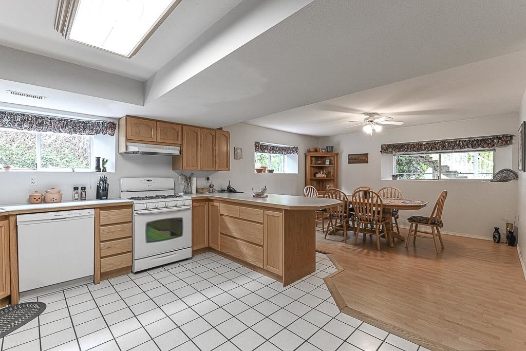 Listing Image 21