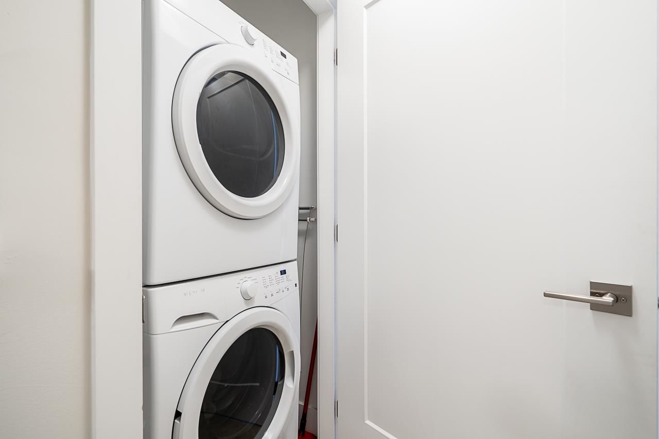 Listing Image 28