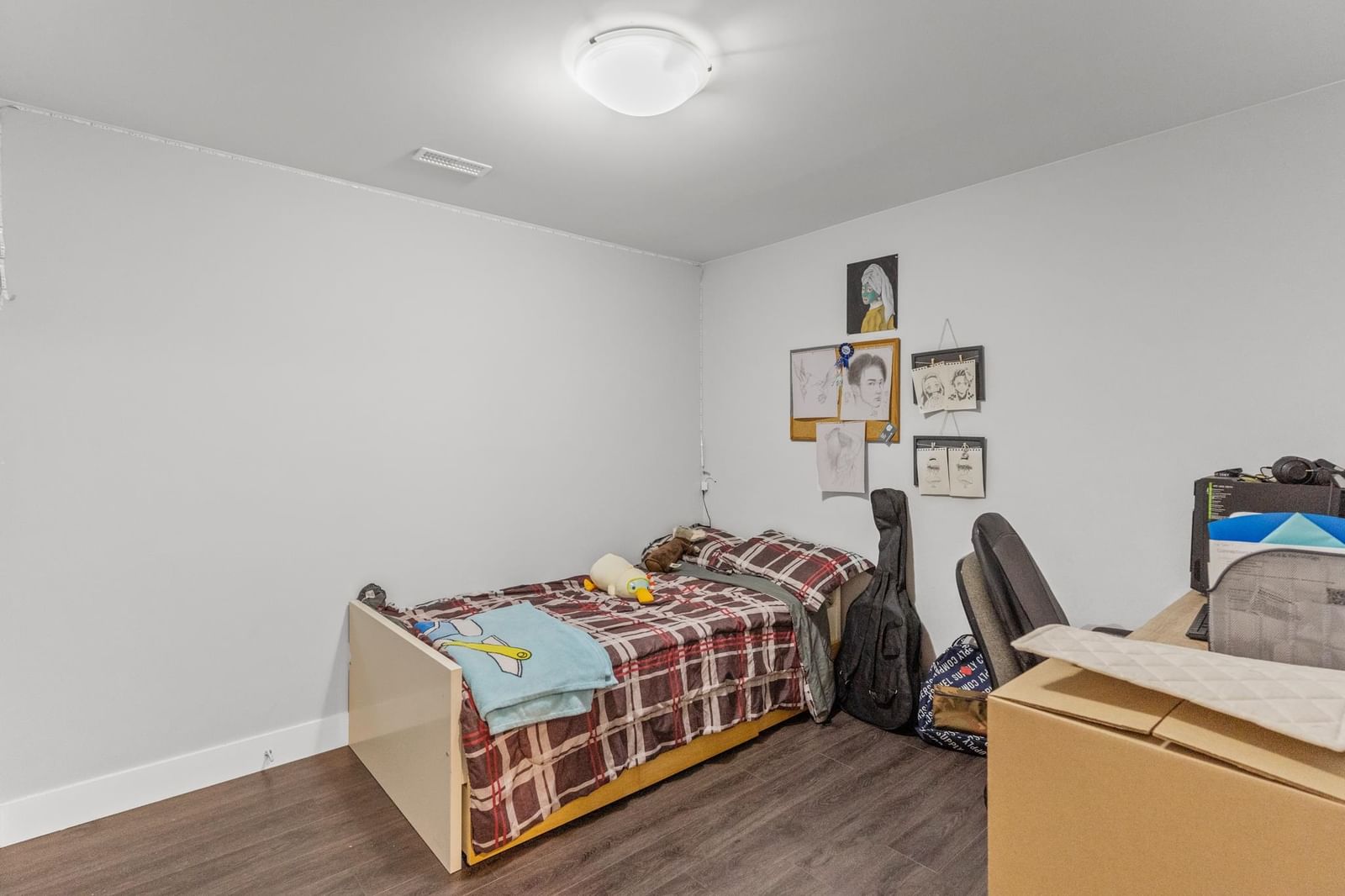 Listing Image 33