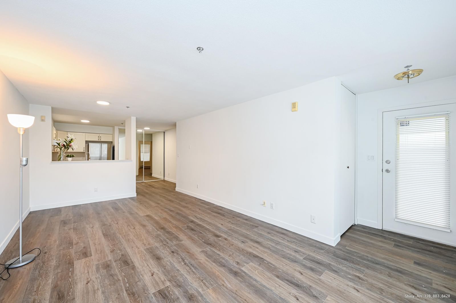 Listing Image 21