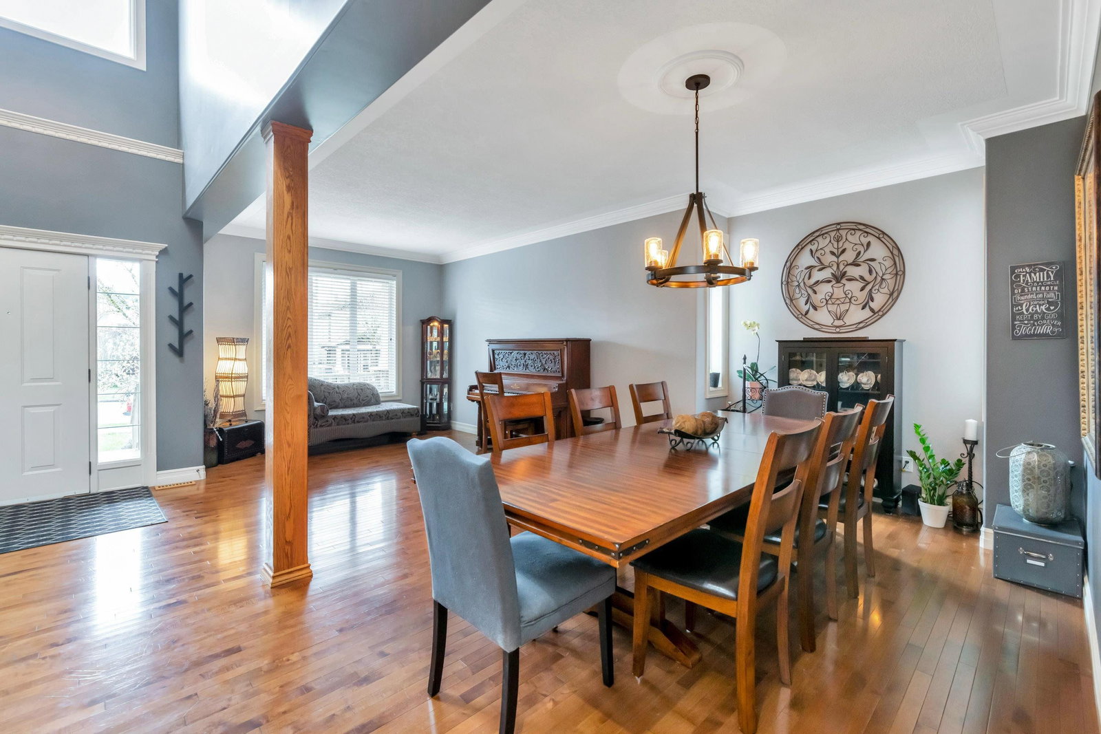 Listing Image 10