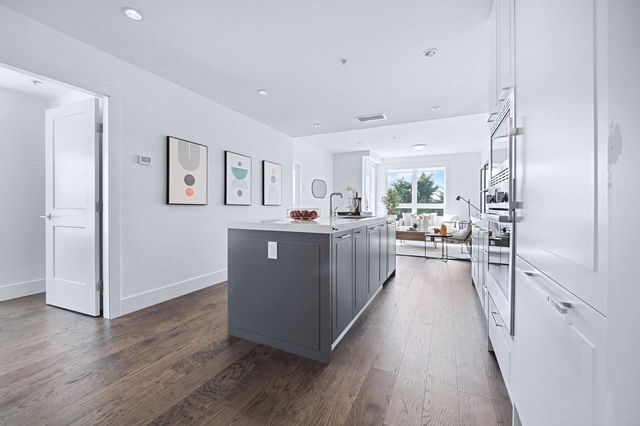 302 - 7878 Granville Street