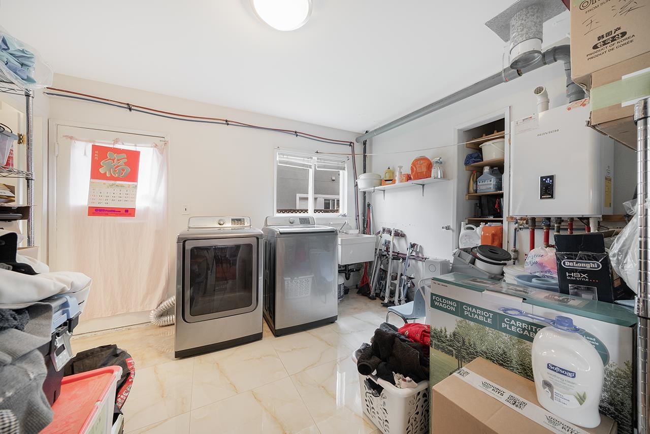 Listing Image 19
