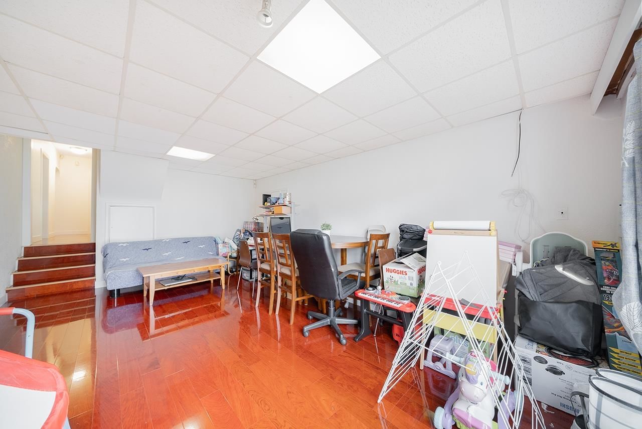 Listing Image 20