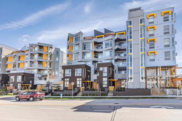 401 - 32828 Landeau Place