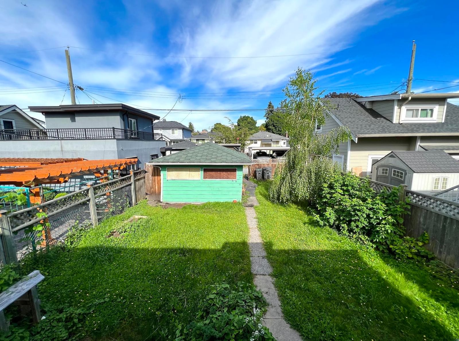 Listing Image 5