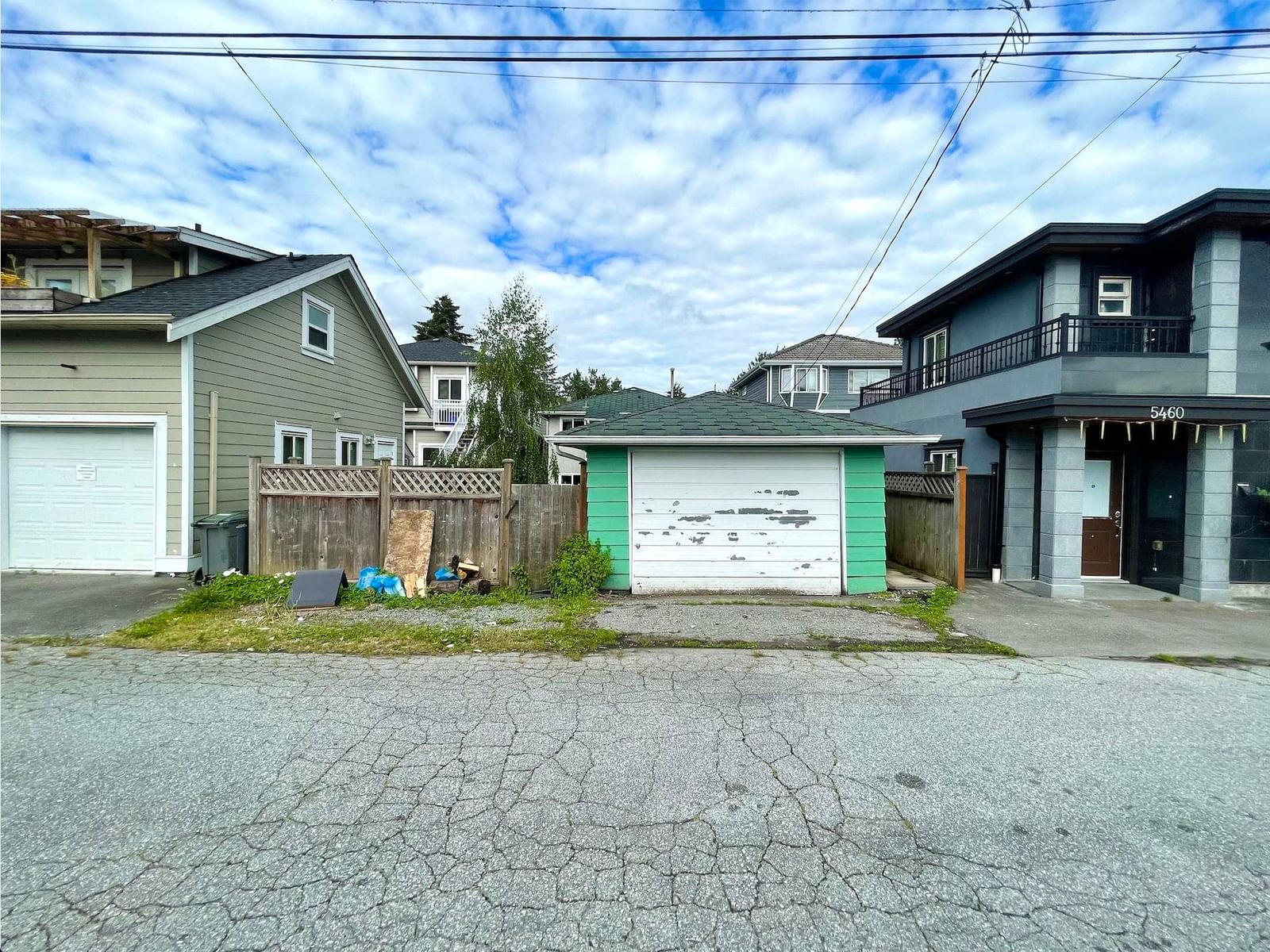 Listing Image 6