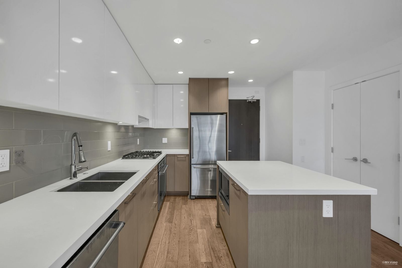 Listing Image 18