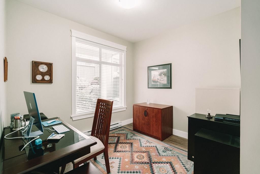 Listing Image 25