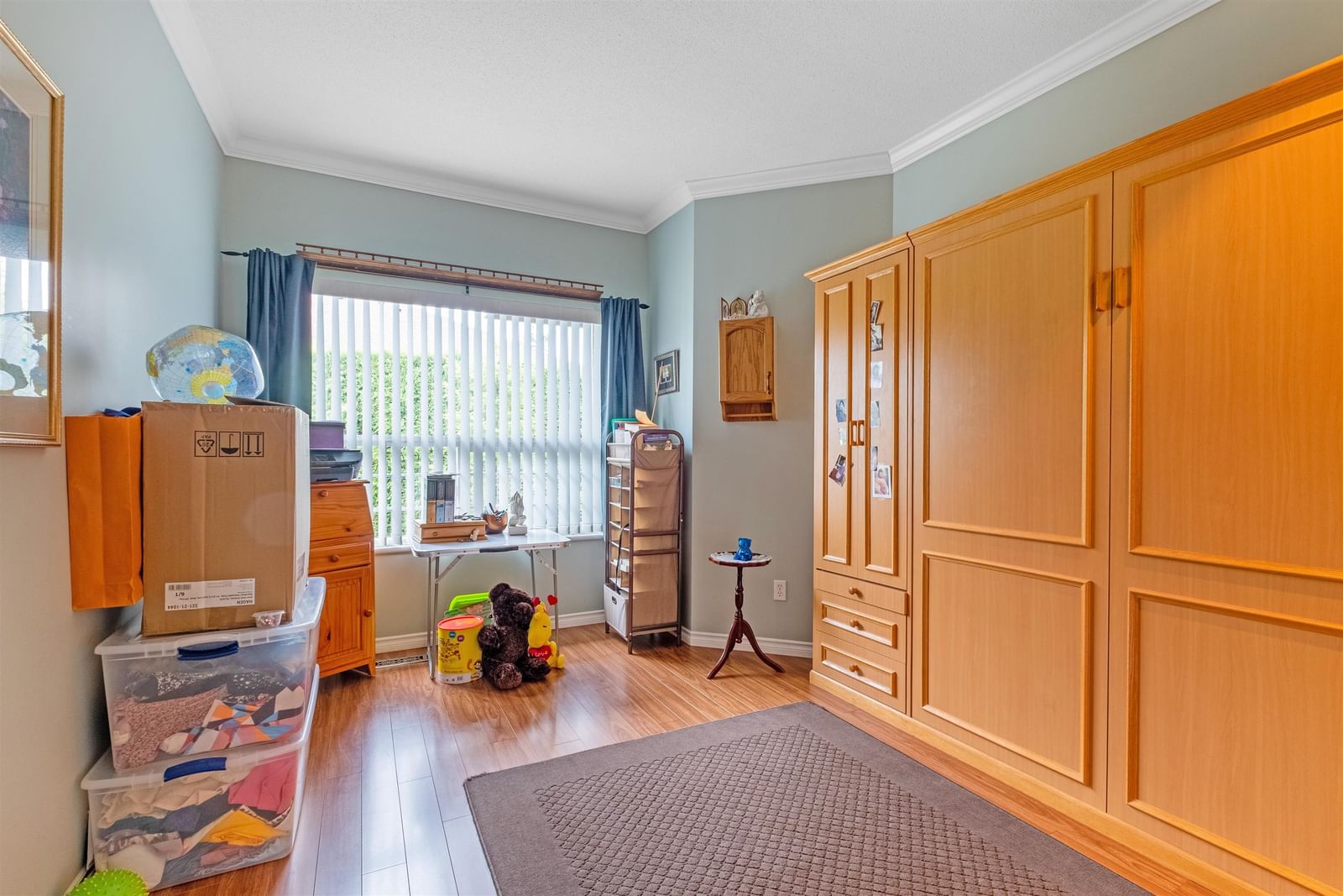 Listing Image 9
