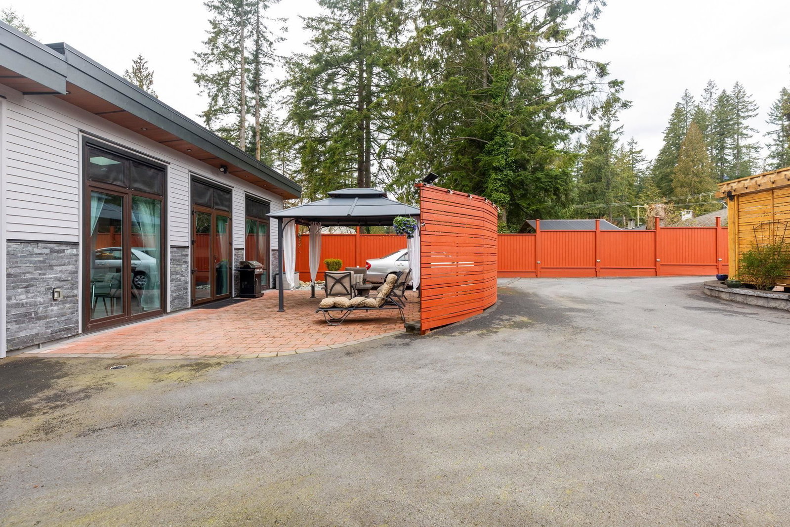 Listing Image 26