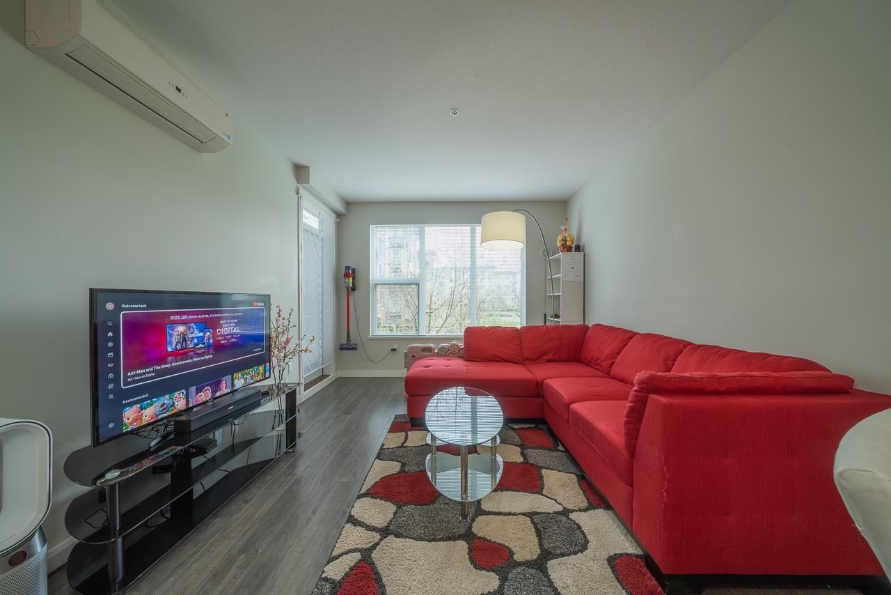 Listing Image 10
